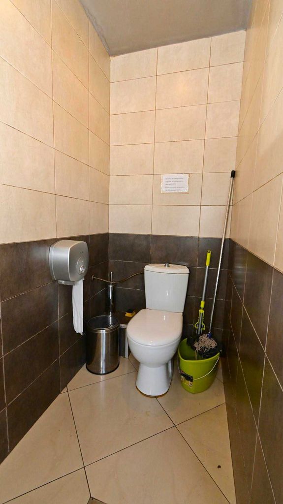 Продава се Заведение в Перник, Изток - 140 кв.м за 1411 €/кв.м - Снимка #14