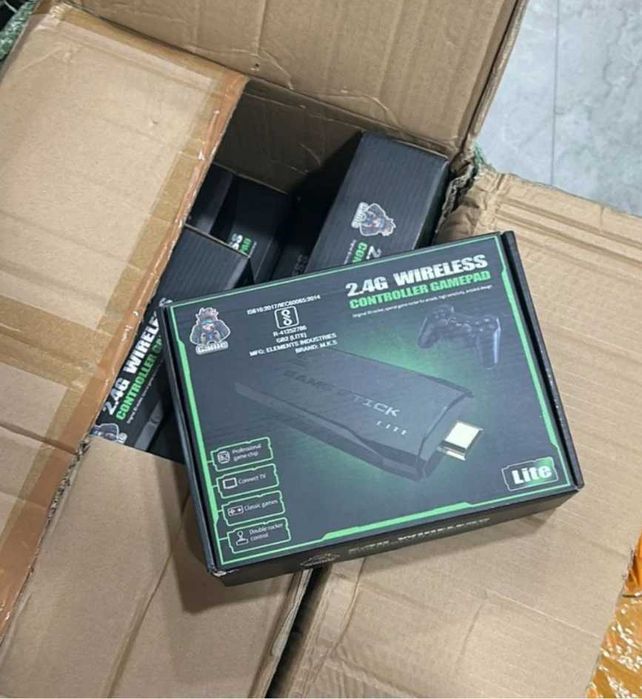 Игрова конзола HDMI 2.4G WIRELESS CONTROLLER GAMEPAD с над 10000 игри