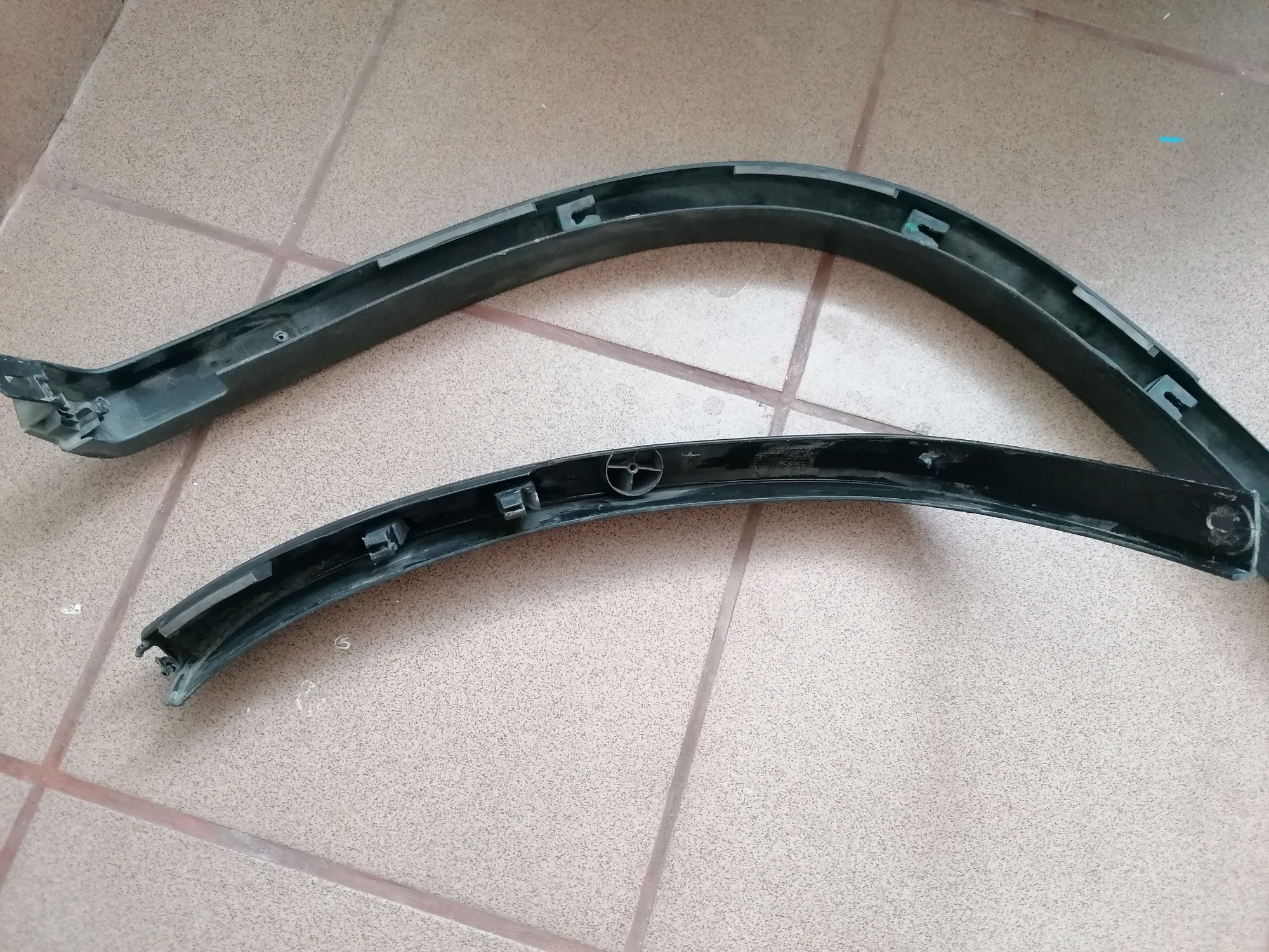 Bandou (overfender) R line, dreapta spate VW tiguan 2 buc