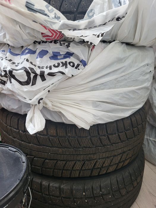 Шины Triangle почти новые