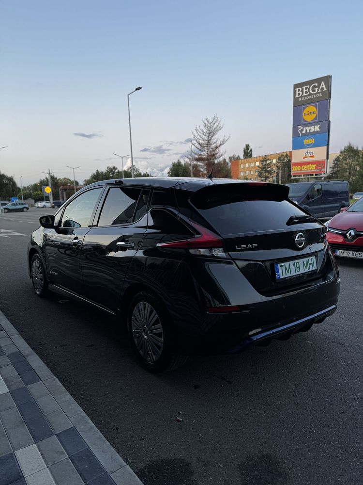 Nissan Leaf 2 Electric 40 kw