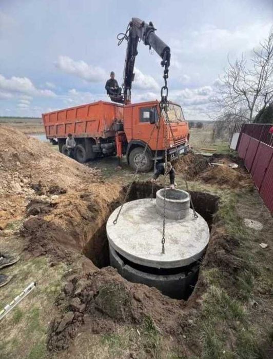 Ручная и с техникой копка септик колодцев.Углубление срарых ям