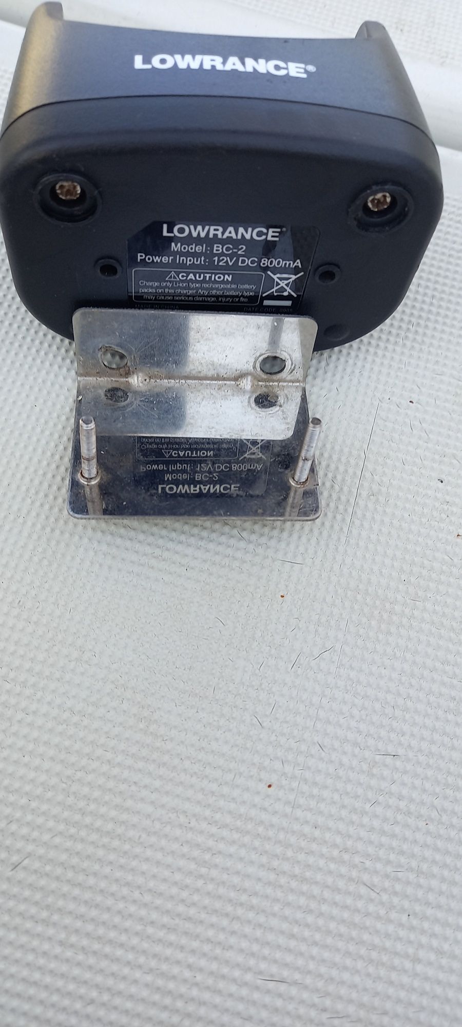 Incarcator statie Vhf Lowrance BC-2