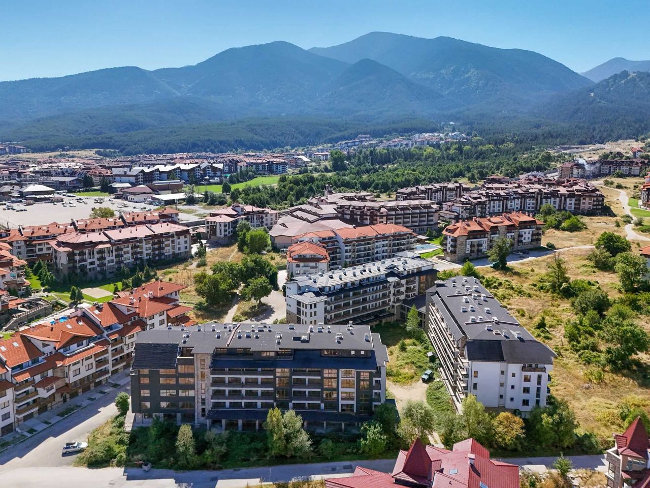 Продава се Двустаен апартамент в Банско - 73 кв.м за 758 €/кв.м - Снимка #8