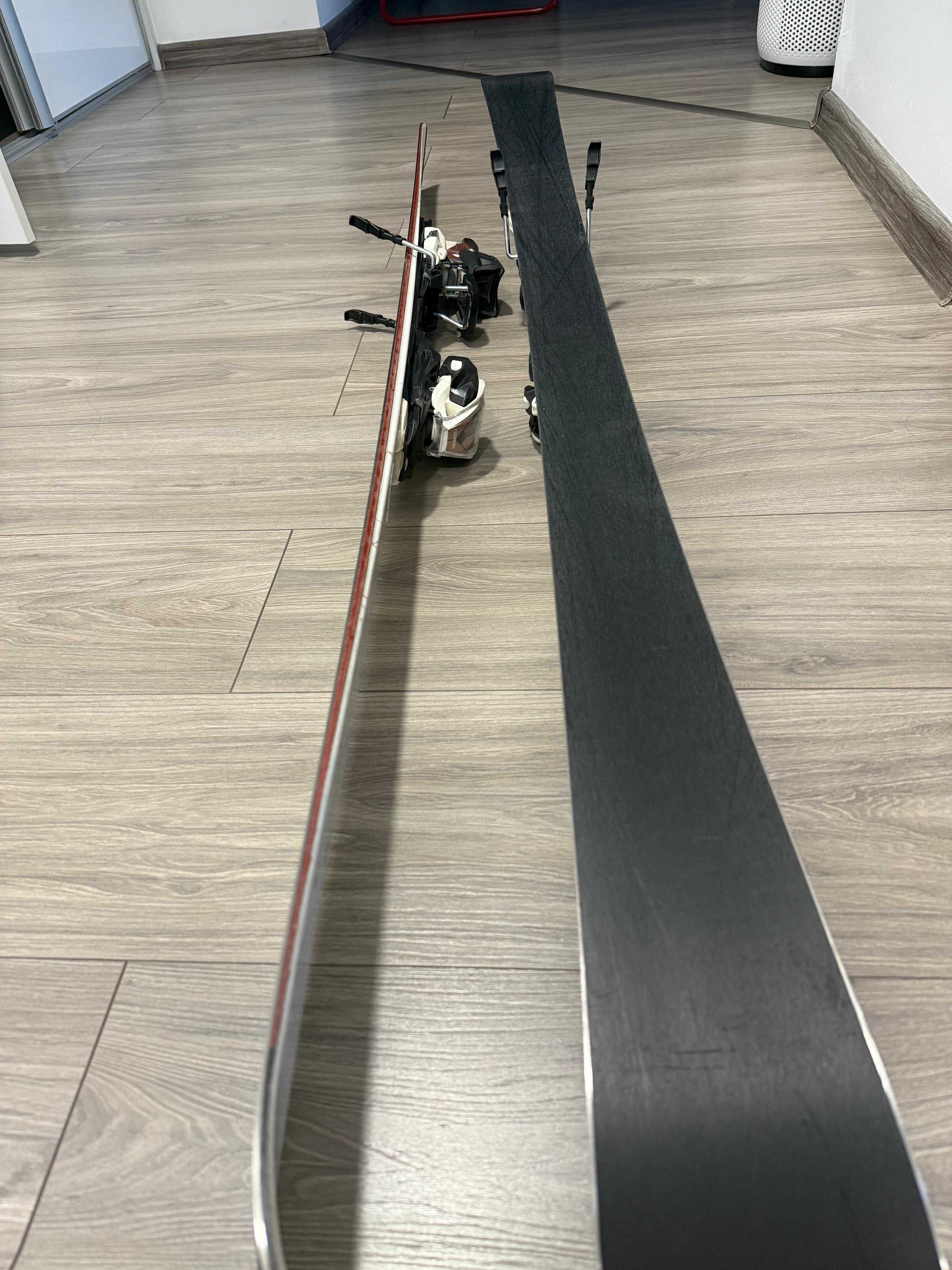 Schiuri Volkl Flair SC 153 cm