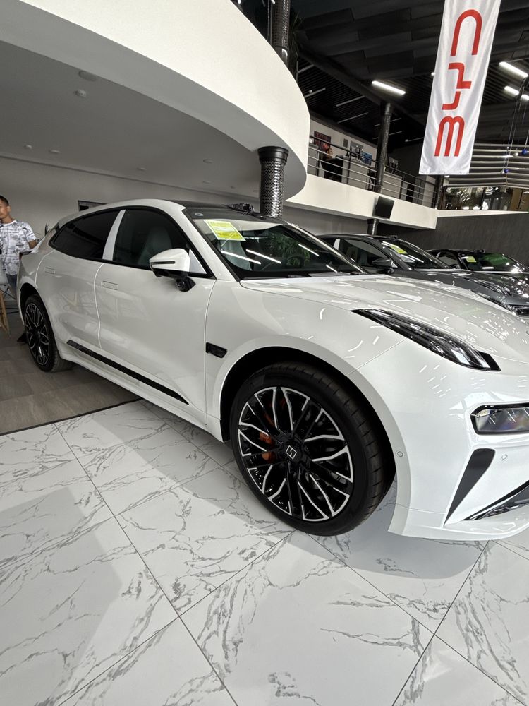 ZEEKR 001 Z/Sport SROCHNA!!!