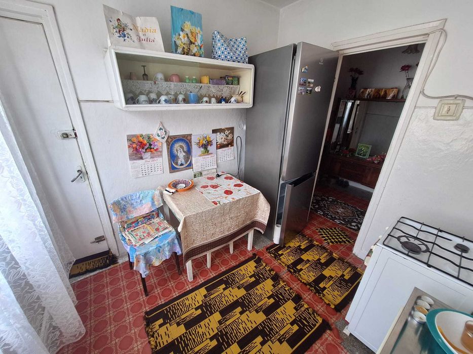 Apatament 2 camere semidecomandat, zonă centrală Piatra-Neamț