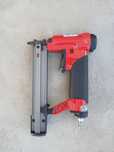 Pistol cuie Wurth
