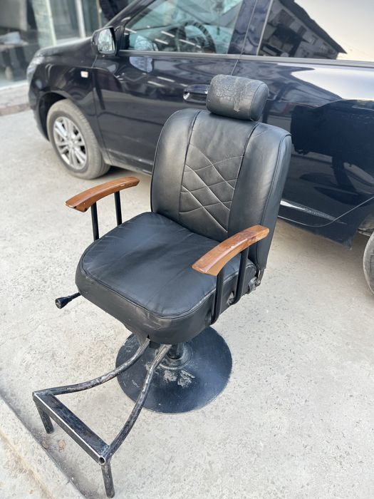 Кресло парикмахерская мужкой и женский