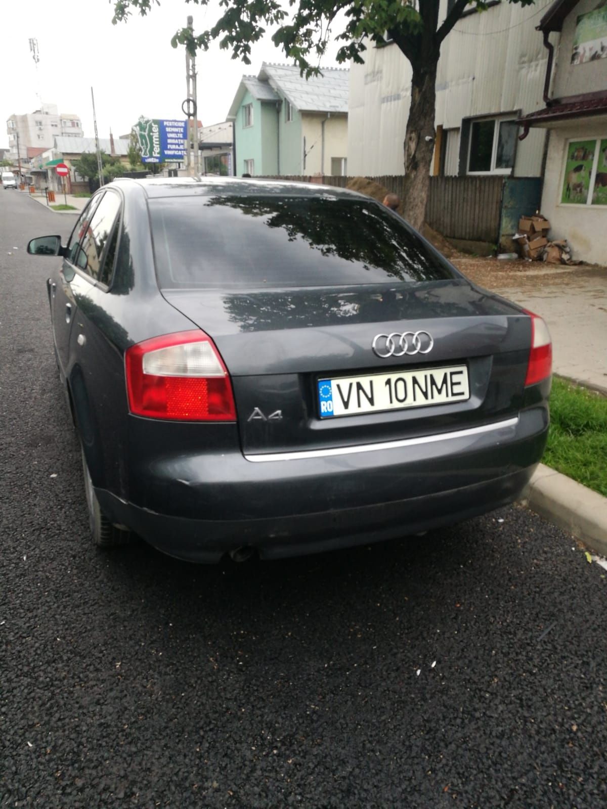 Vînd. Audi A4 perfecta funcționabilă