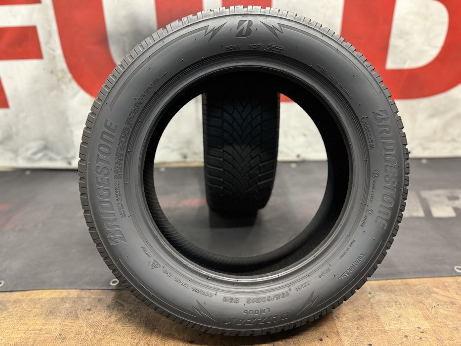 195 60 16, Зимни гуми, Bridgestone BlizzakLM005, 2 броя
