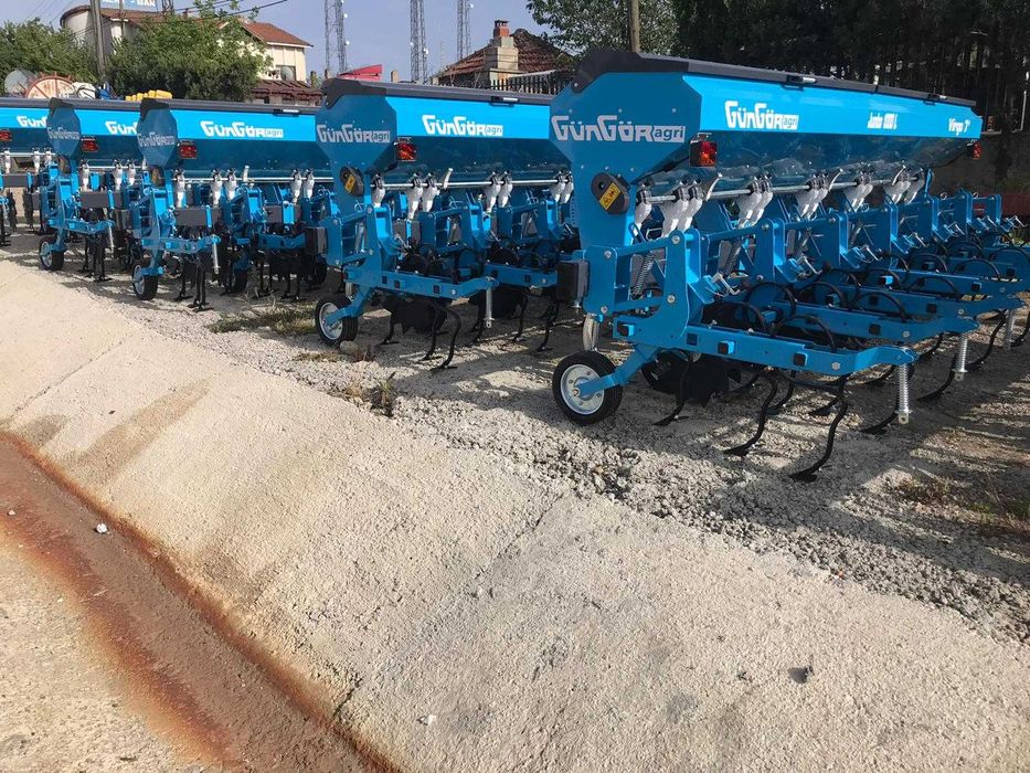 Praşitoare Cultivator 5-7-9 sectii cu sau fara fertilizare NOU!!!