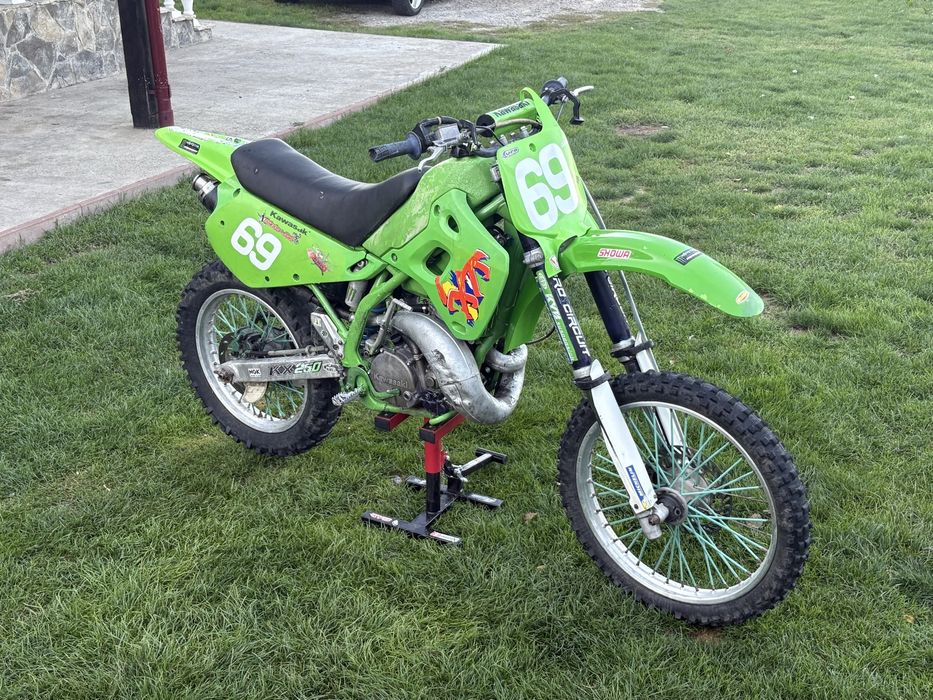 motorcross kawasaki kx 250 2timpi (brutal)