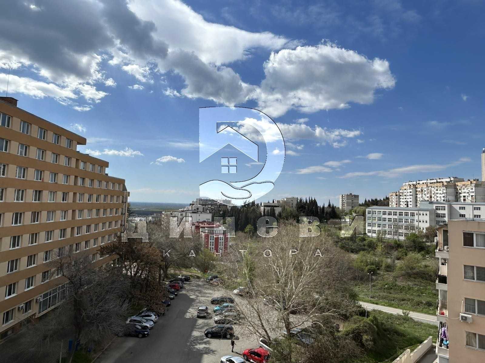 Тристаен апартамент ново строителство