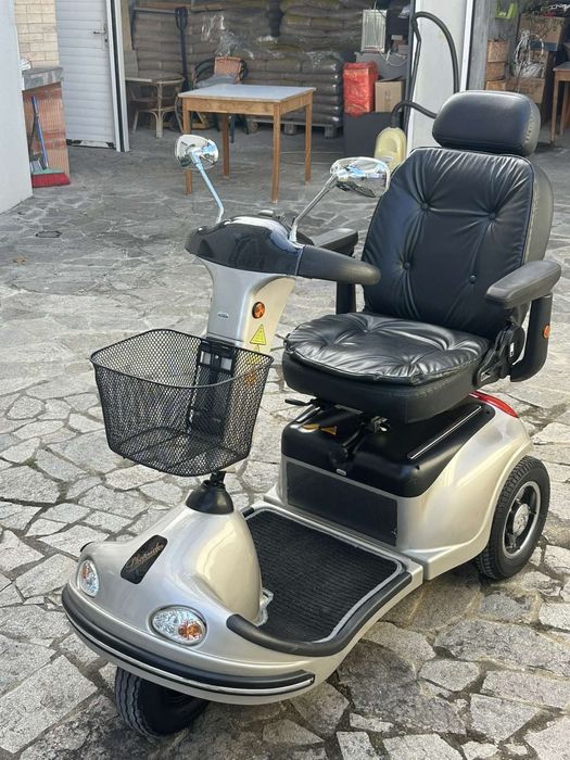 Инвалидна количка/скутер