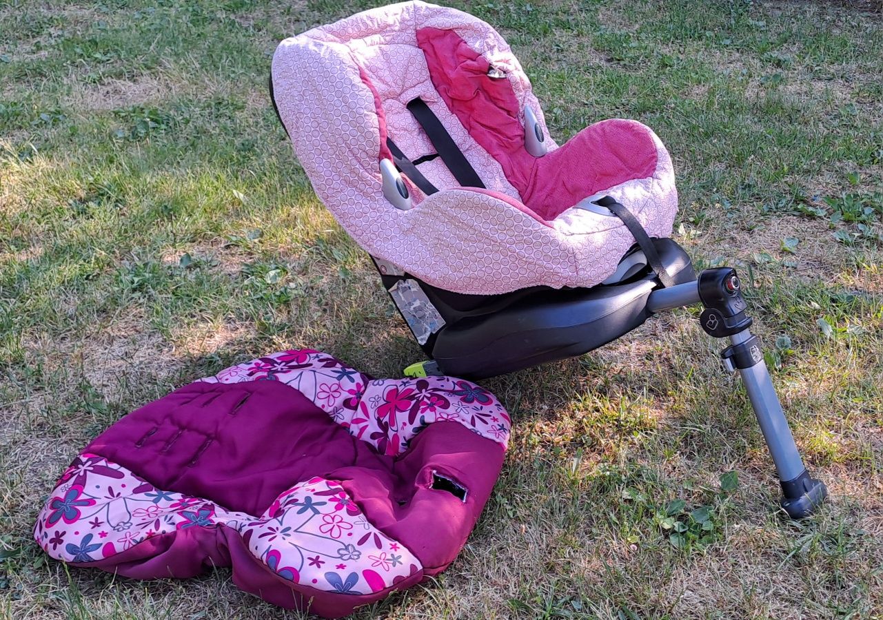 Peg Perego Uno всесезонна бебешка количка, столче за кола Maxi Cosi +
