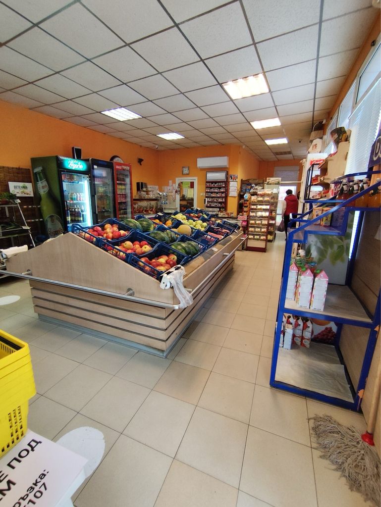 Дава се под наем Магазин в Враца, Дъбника - 324 кв.м за 612 € - Снимка #6
