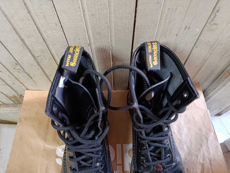 ''Dr. Martens 1460 W''оригинални боти 37 номер