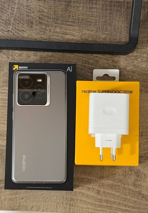 Продавам! Realme GT 7 PRO! Идеално състояние! С гаранция