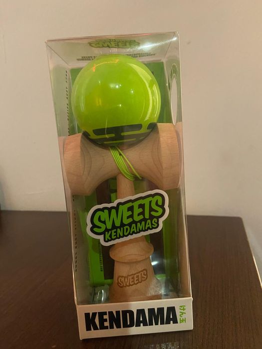 Kendama SWEETS Prime Radar Green