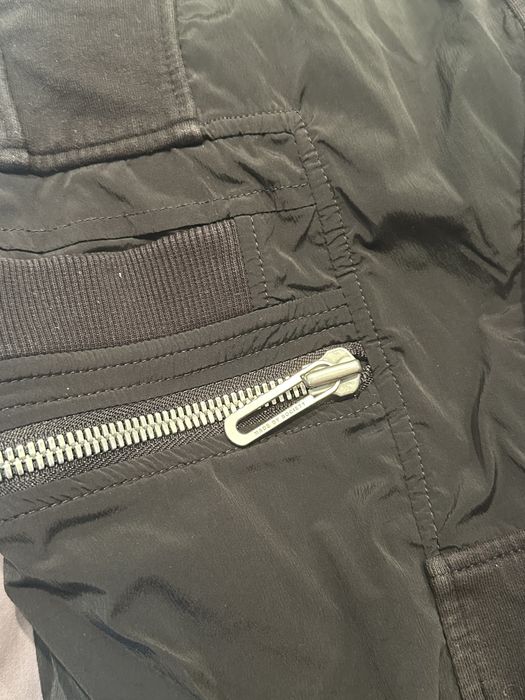 Pantaloni vagabond