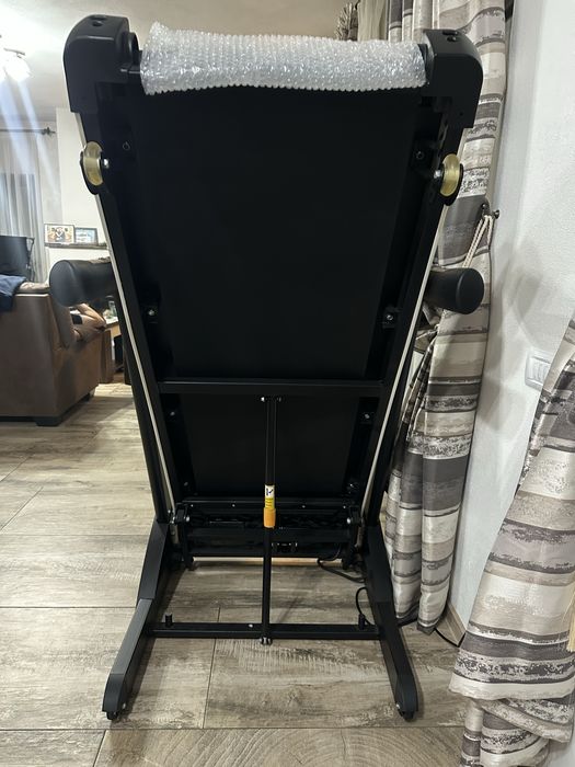 Banda de alergat electrica Orion Travel R9