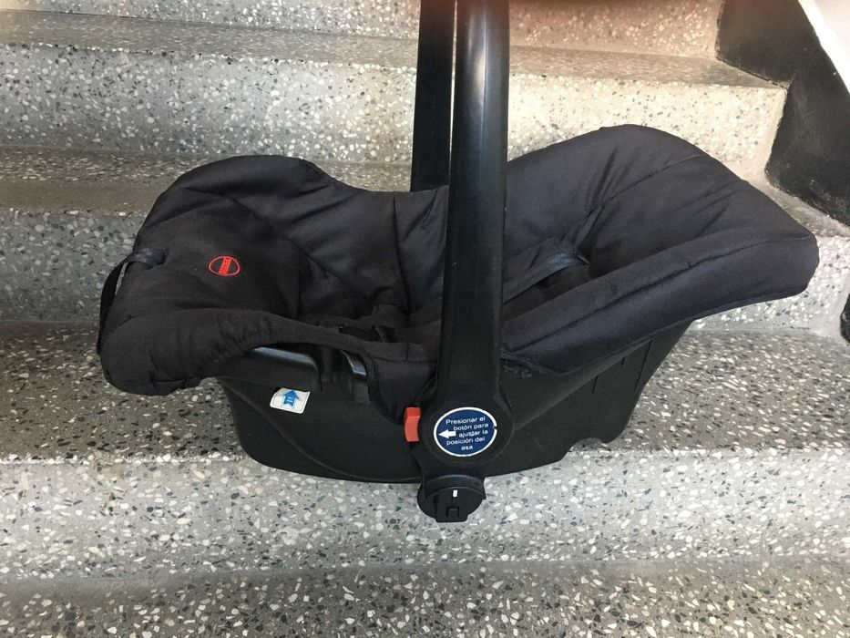 Детско - бебешко кошче за кола 30 лв