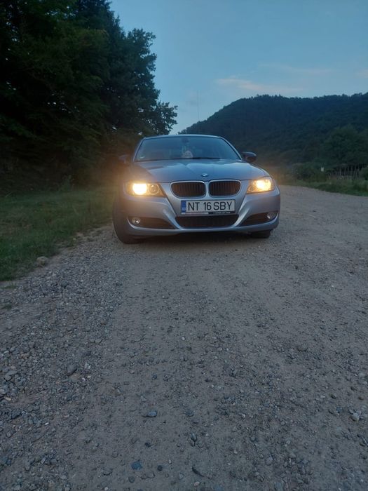 Vând /schimb e 90
