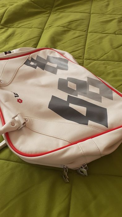 Кожена спортно-елегантна плажна чанта Lotto