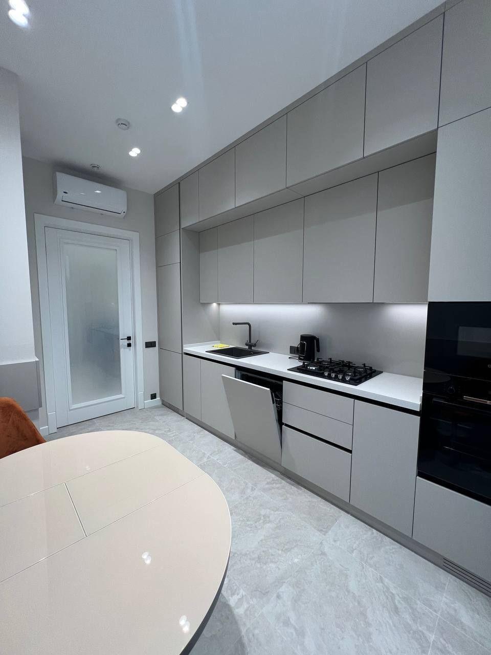 Сдается 3х ком квартира, ЖК Инфинити, ор-р: кафе Эфенди, 88 м²