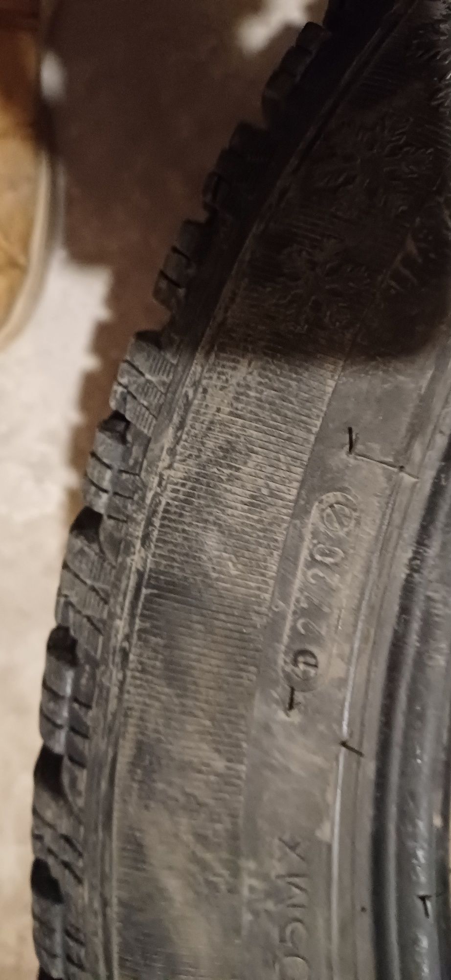 Гума Tigar 235/45/18