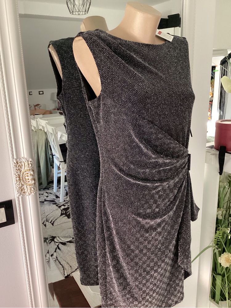Rochie noua Anglia eveniment,M-L,Colection,elastica,ascunde burtica