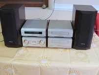 TECHNICS mini linie audio HD550 cu boxe , jucarie audio