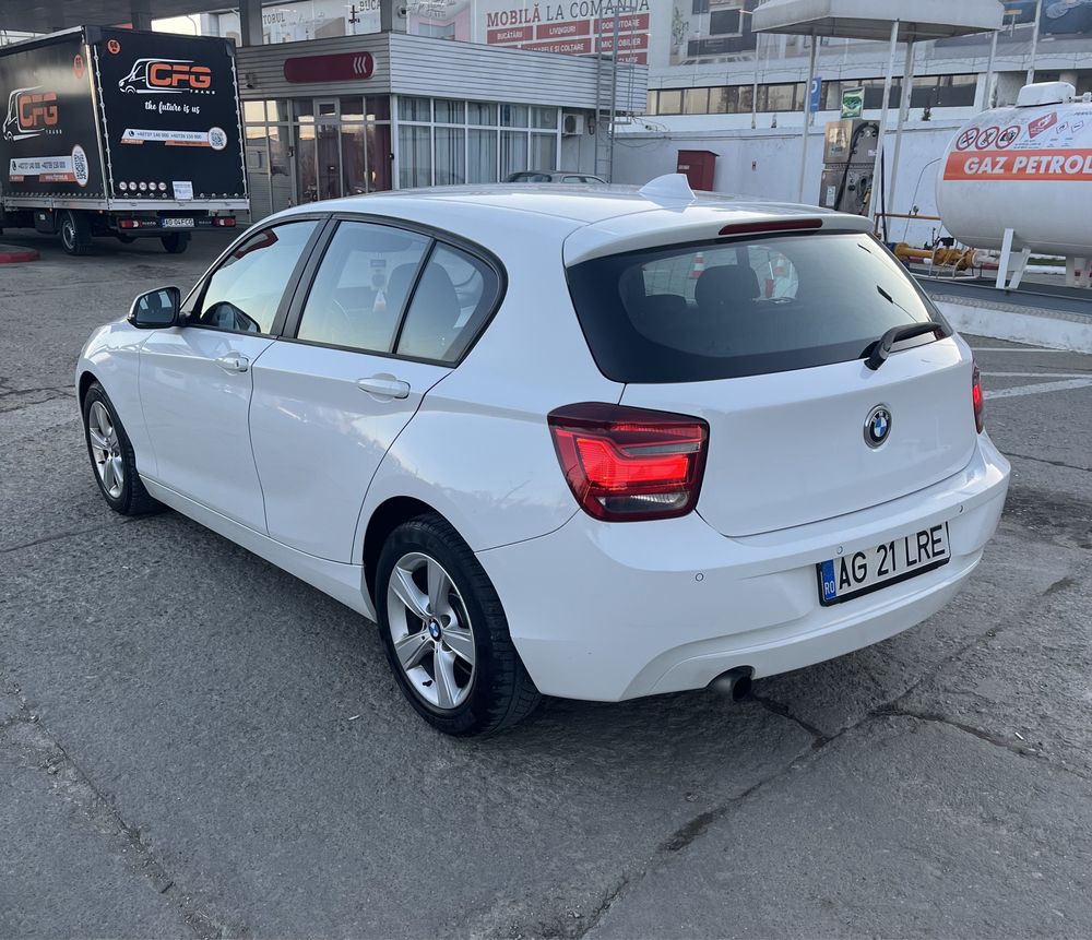 Bmw  seria 1 F20  2014 xenon automata