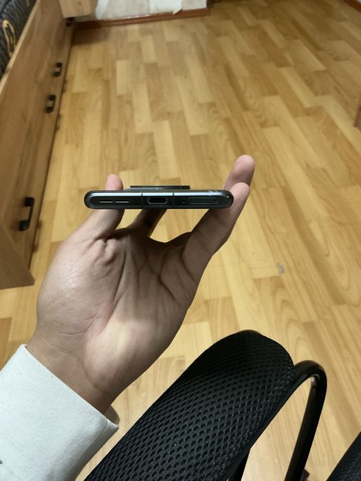 Ванлас 12р 16/256 разбит зад и пятнр на экран