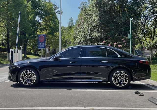 Mercedes-Benz W214 e 350el hybrid Скоро!