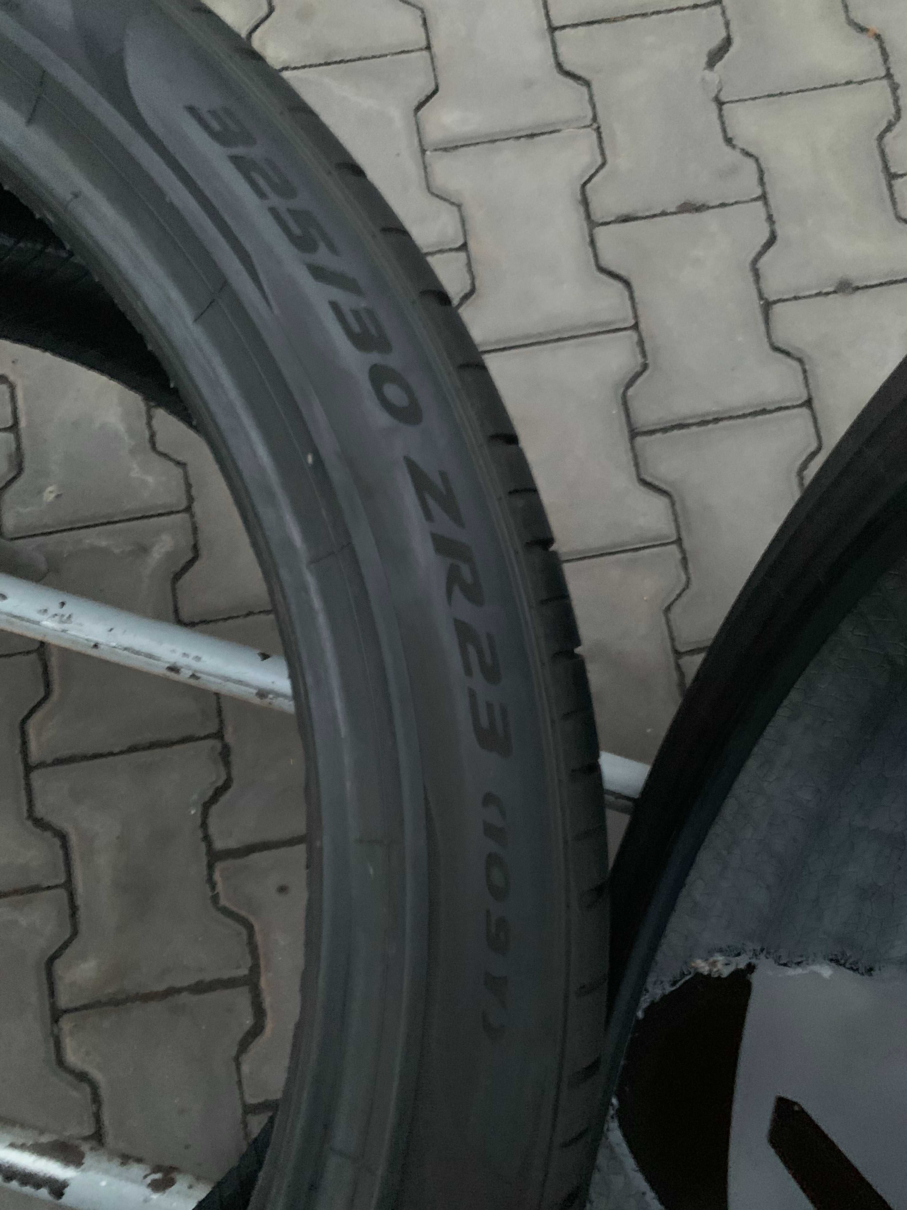 Anvelope Vara Pirelli Urus 325 30 23