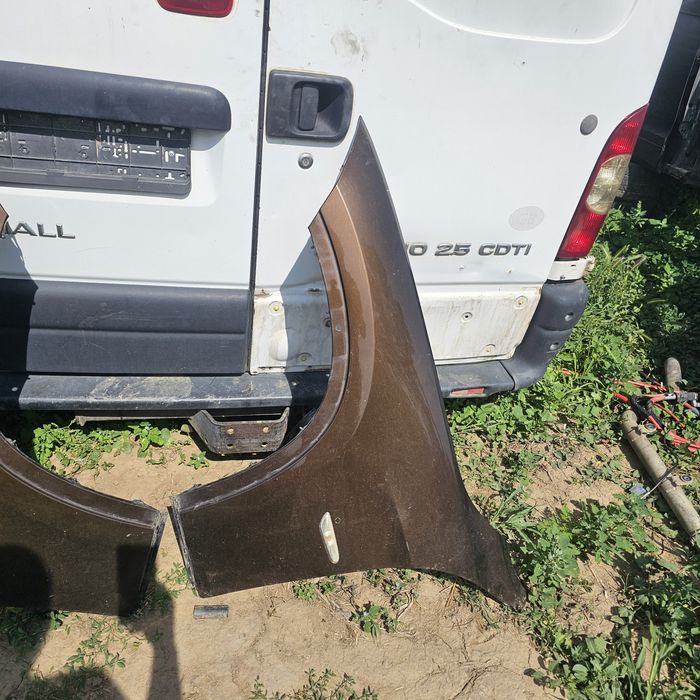 Калник ляв/десен свалени от бмв х1 е84 2010г.