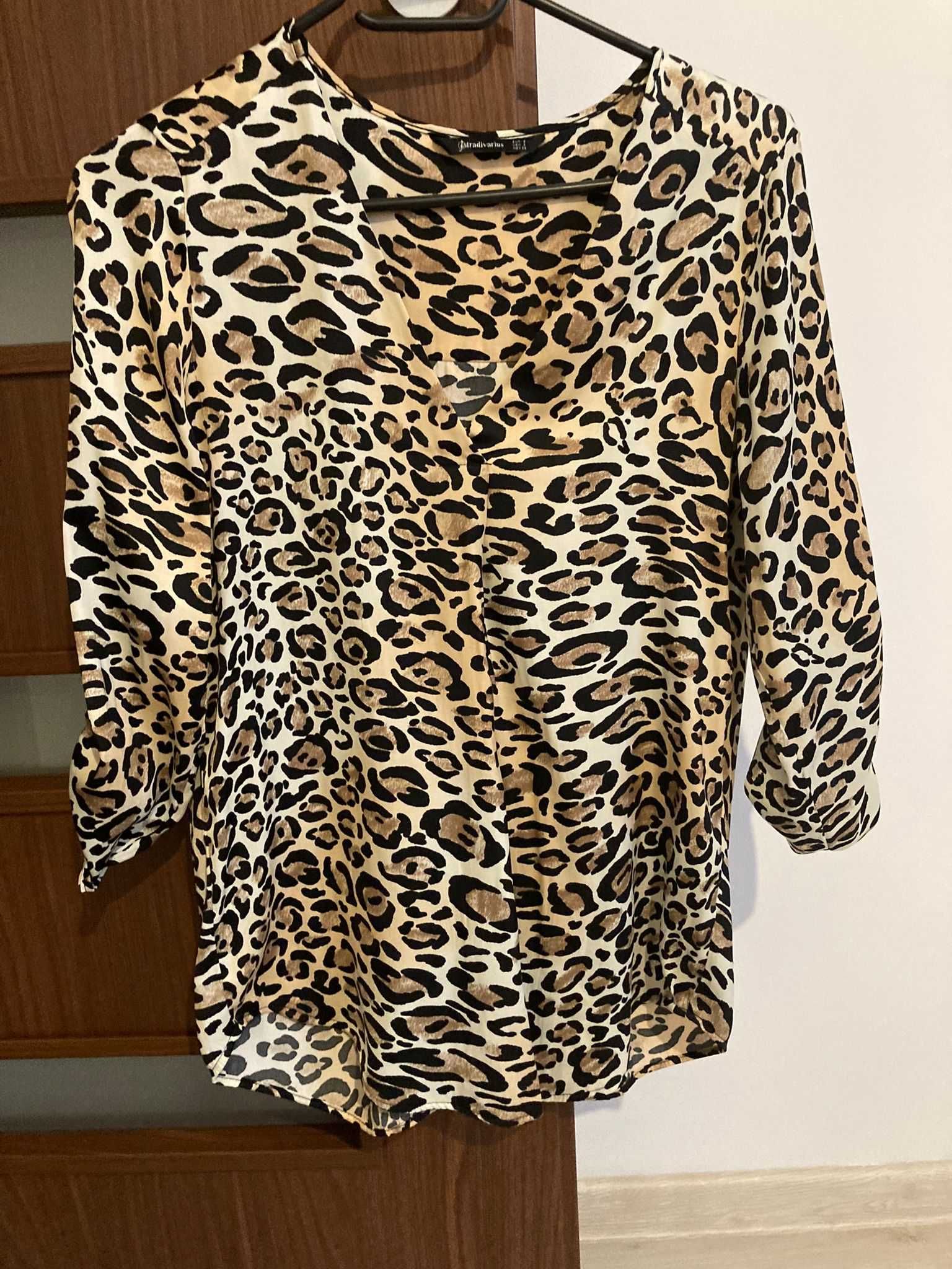 Cămașă animal print Stradivarius mărimea S