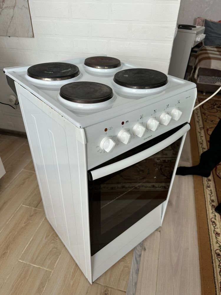 Плита, продам хорошо работает