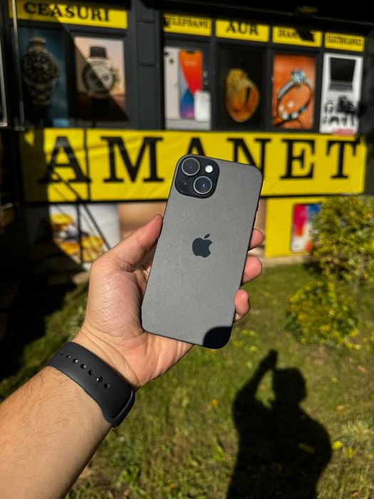 iPhone 15 / 128 GB / Black - ca NOU