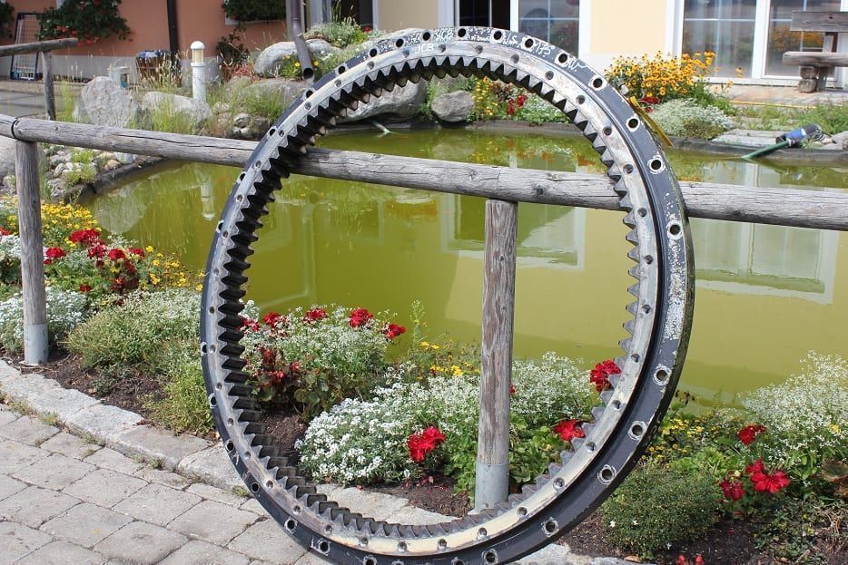 coroana de rotire jcb js145