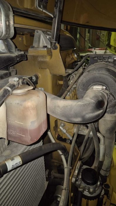 MiniExcavator Caterpillar 304E2 an 2016 4.220 ore 4 cupe import Italia