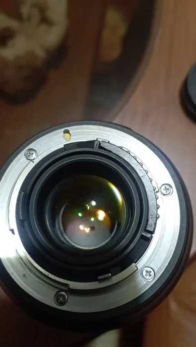 Obiectiv Nikon 24-120mm ED AF S NIKKOR VR Excelent, parasolar,
capace