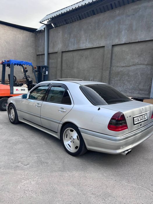 Mercedes w202. Год 1994. Цена 7.000$