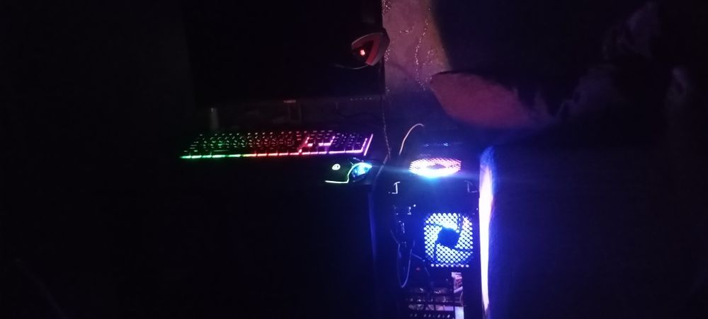 Продам компьютер