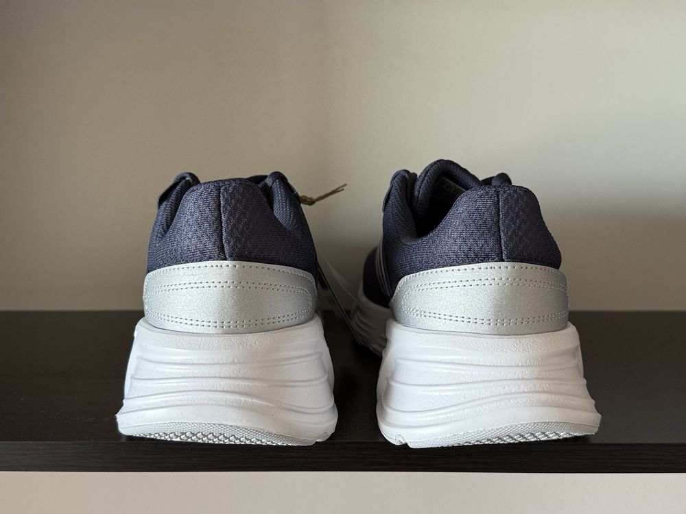 Adidas Galaxy 6 / 44номер 28см Стелка Нови с Кутия