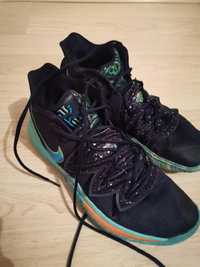 Баскетболни обувки "Nike Kyrie 5 UFO"