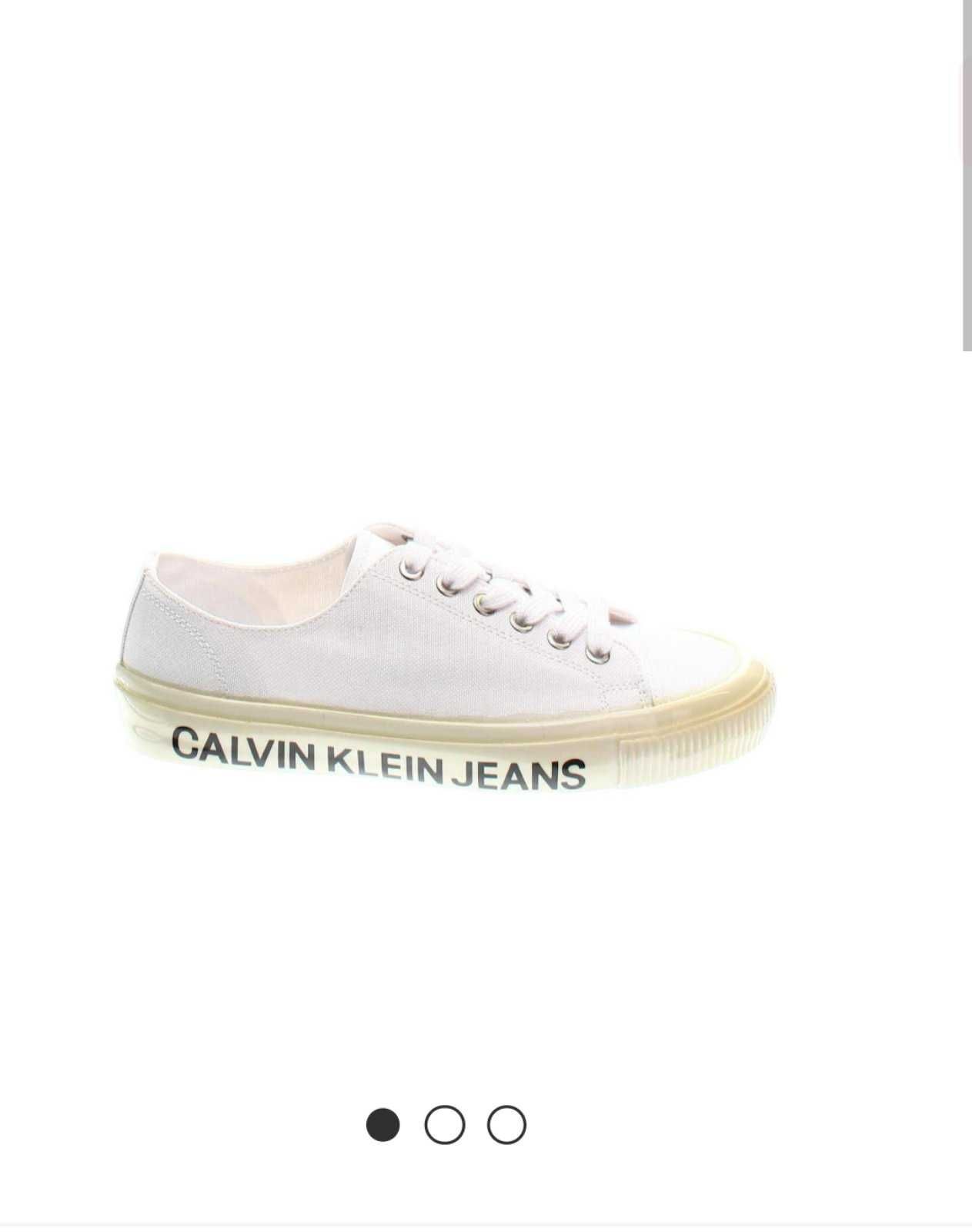 Нови с кутия/  Calvin Klein Jeans!