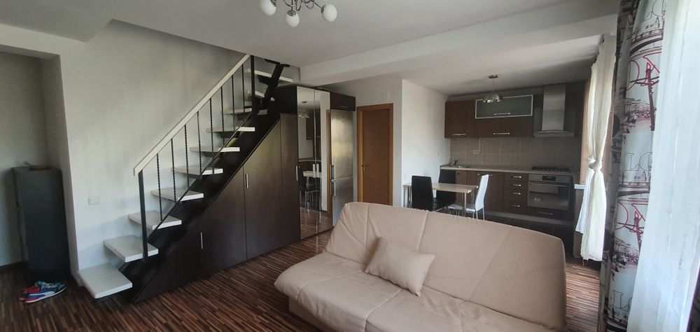 Apartament tip duplex